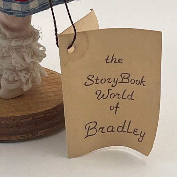 Vintage Bradley Dolls Original Little Red Riding Hood 1977 Big Eyes Storybook‎ - Picture 8 of 10